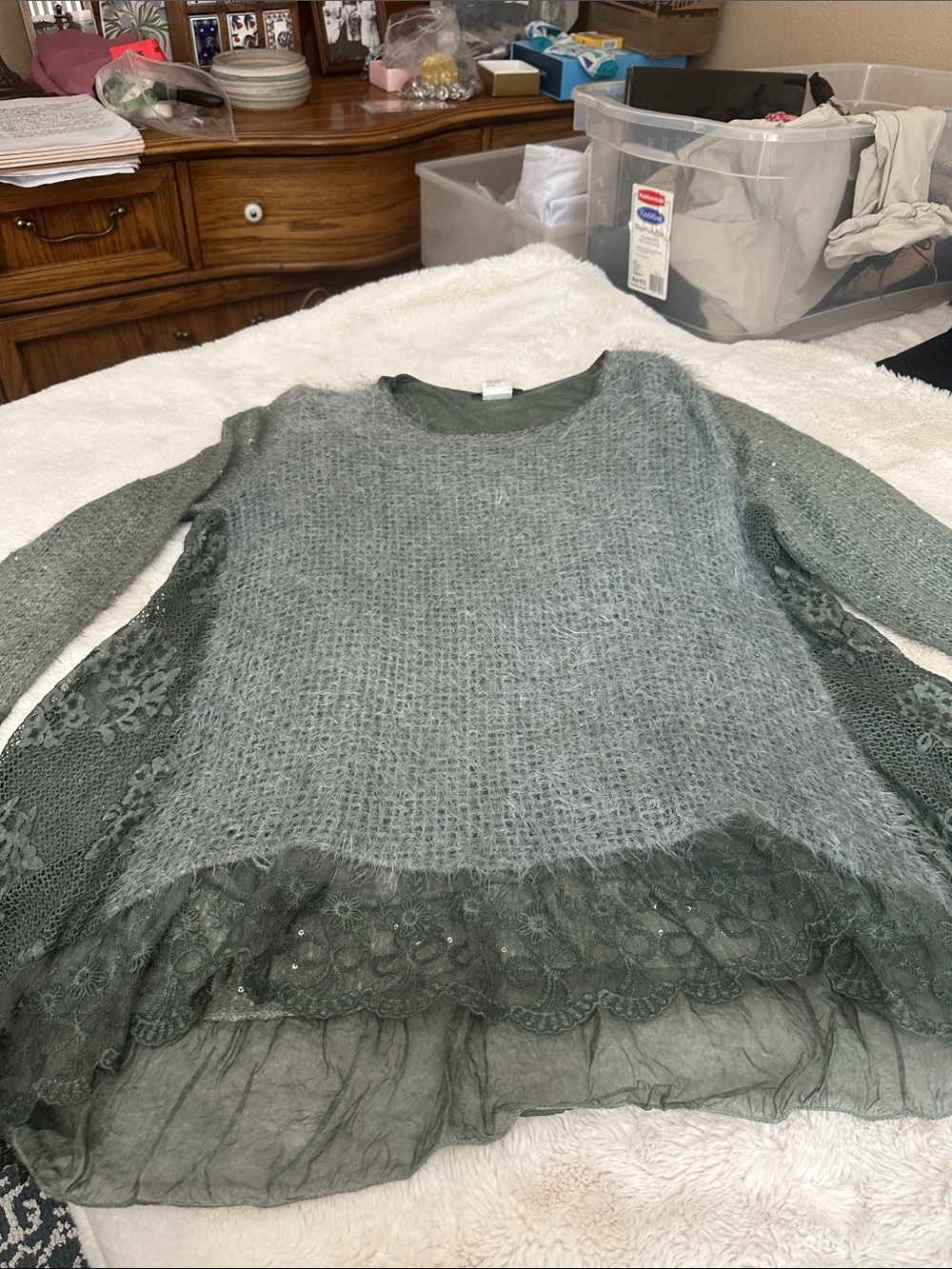 Romantic Layered Lace & Fuzzy Knit Tunic - Green